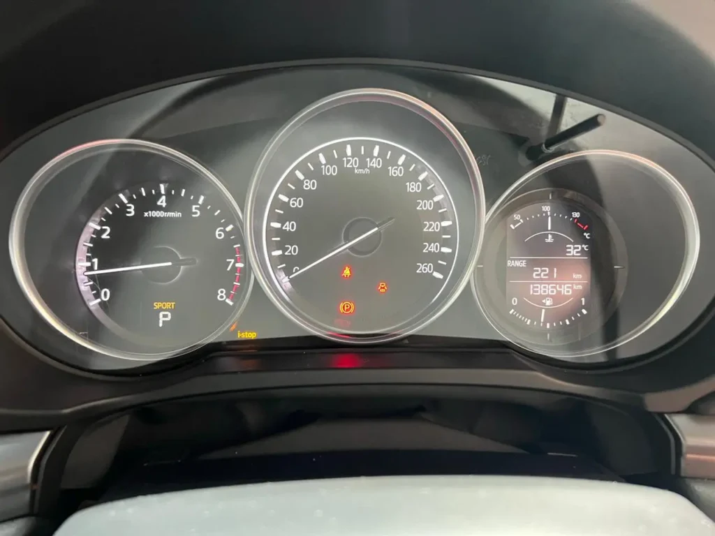 Car Rent Mazda CX5 16